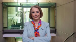 Laura Itzel Castillo, arquitecta y luchadora social, presidirá el Senado de la República