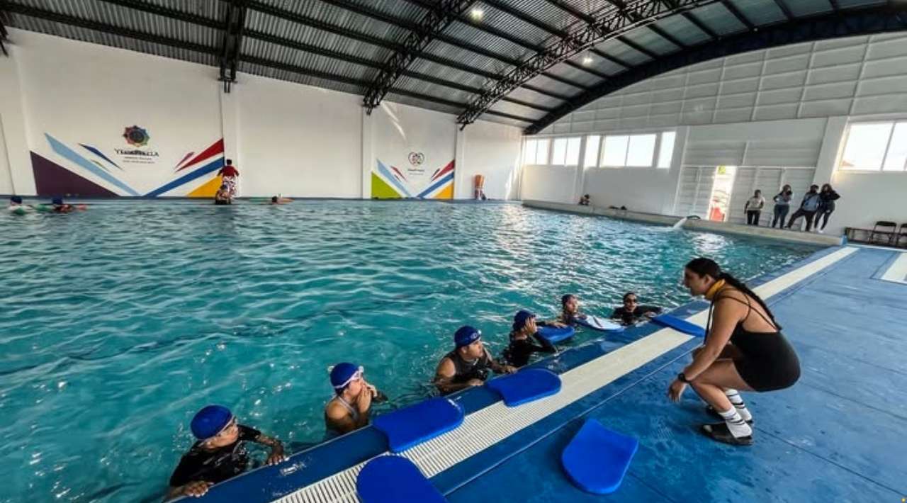 Con gran entusiasmo inician actividades en la alberca del DIF Yecapixtla
