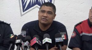 Piden a padres de familia evitar congestionamiento vial en regreso a clases de la UAEM