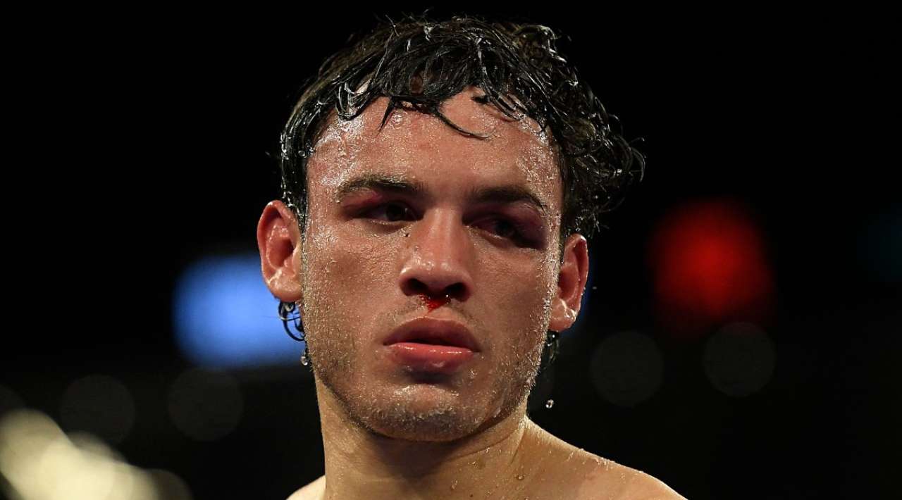 EE.UU. entrega a Julio César Chávez Jr.; lo trasladan a penal de máxima seguridad en México