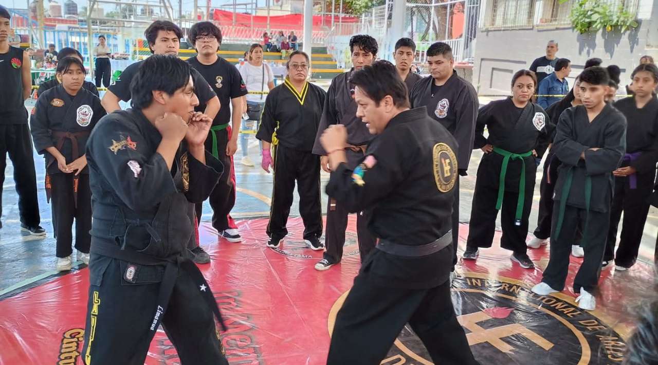 Se realiza con éxito el seminario de Lima Lama