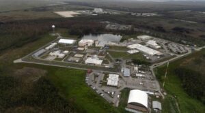 Ordenan cierre del centro de detención Alligator Alcatraz en Florida