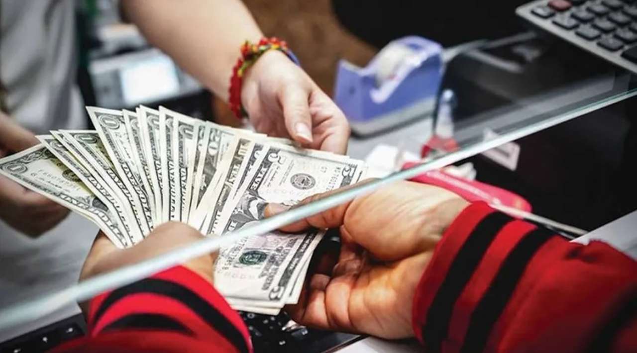 Gobierno Federal reporta caída del 5% en remesas durante 2025