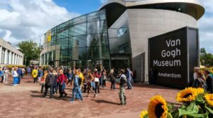 Museo Van Gogh de Ámsterdam advierte posible cierre, por falta de fondos