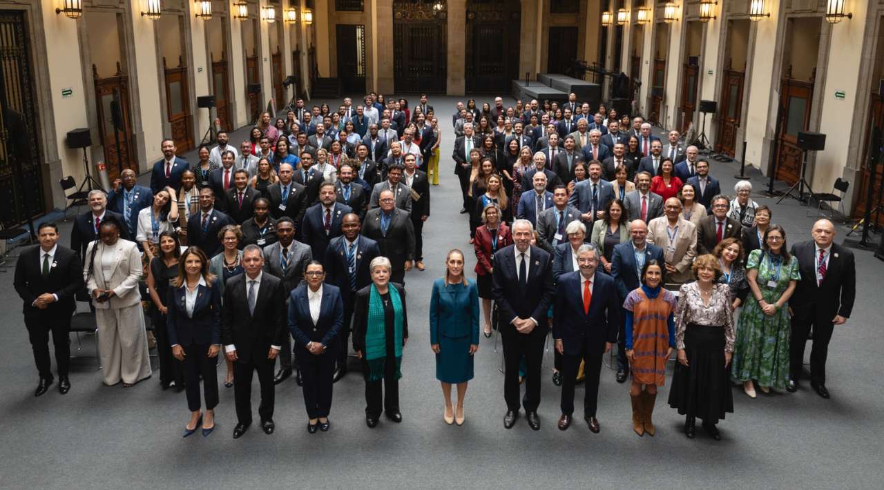 Sheinbaum encabeza primer encuentro ministerial de América Latina rumbo a la COP30