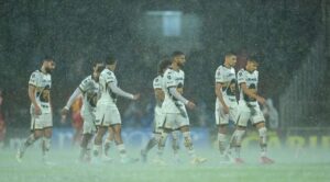 Tormenta empaña el Pumas vs Necaxa en CU