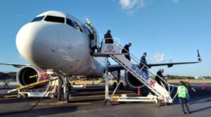 México recibe 1.6 millones más turistas extranjeros en primer semestre de 2025