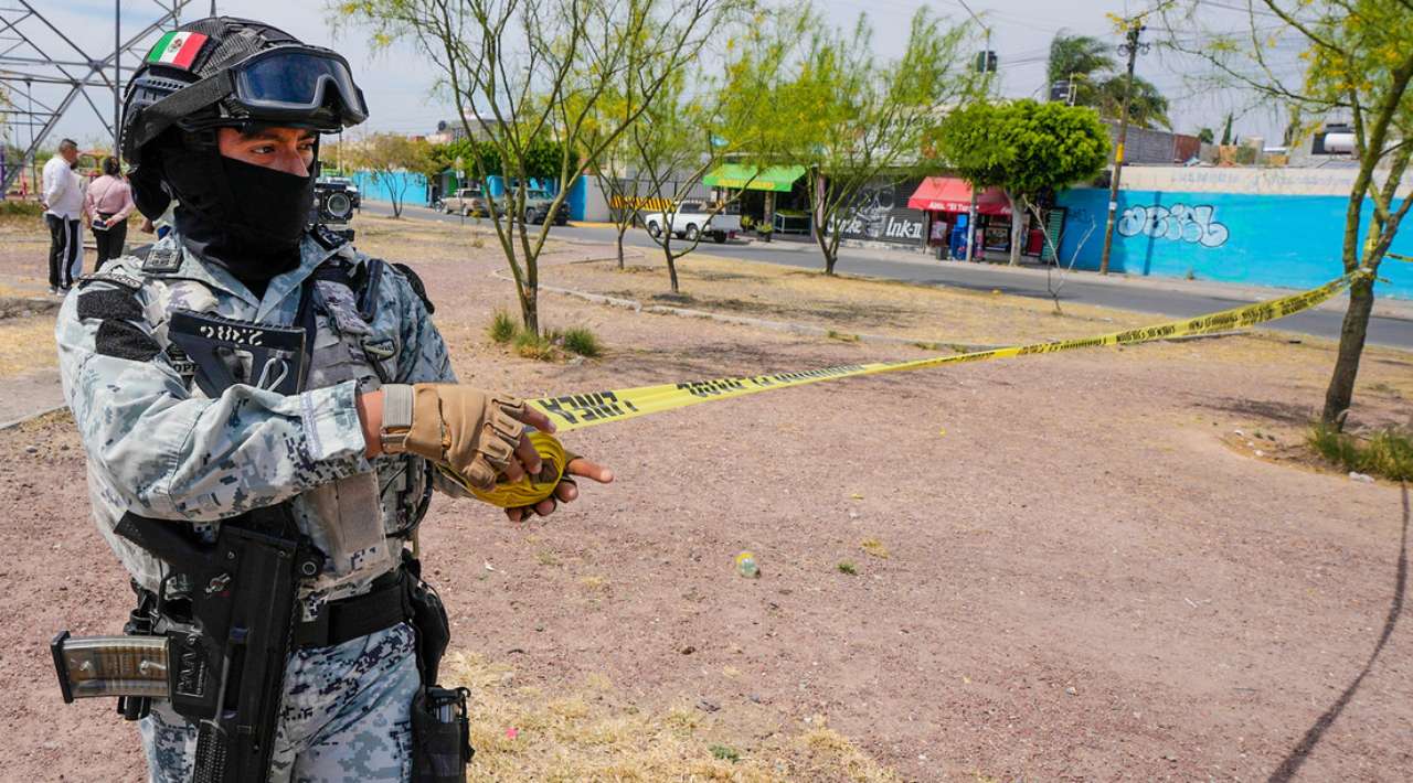 EE.UU. reconoce riesgo de terrorismo en nueva alerta de viaje a México