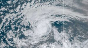 Tormenta tropical ‘Erin’ se forma en el Atlántico; podría alcanzar categoría 3