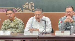 Investigan a tres policías de Cuautla por presunta filtración de información al crimen organizado