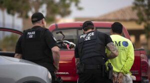 México refuerza consulados para asistir a migrantes tras detenciones masivas del ICE