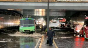 CDMX activa Alerta Roja por fuertes lluvias en varias alcaldías