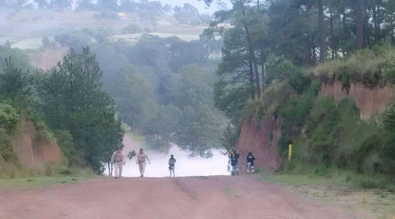 Fuga de gas en ducto de Pemex moviliza a autoridades en Nanacamilpa, Tlaxcala