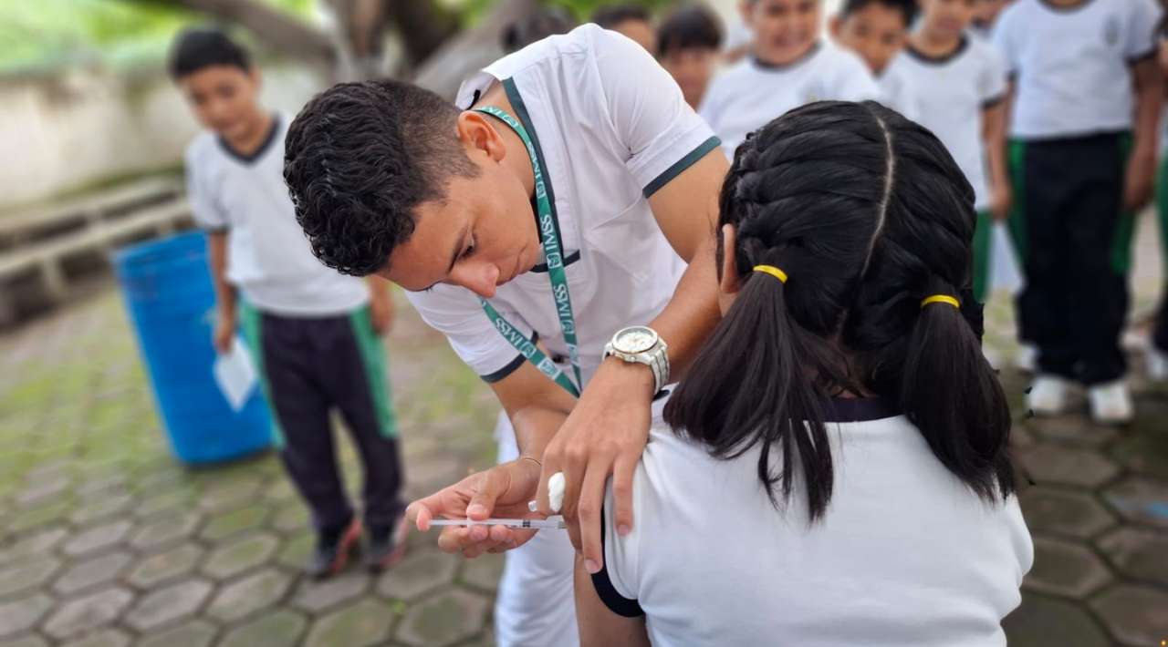 Se suma IMSS Morelos a Campaña de Vacunación 2025 contra Virus del Papiloma Humano