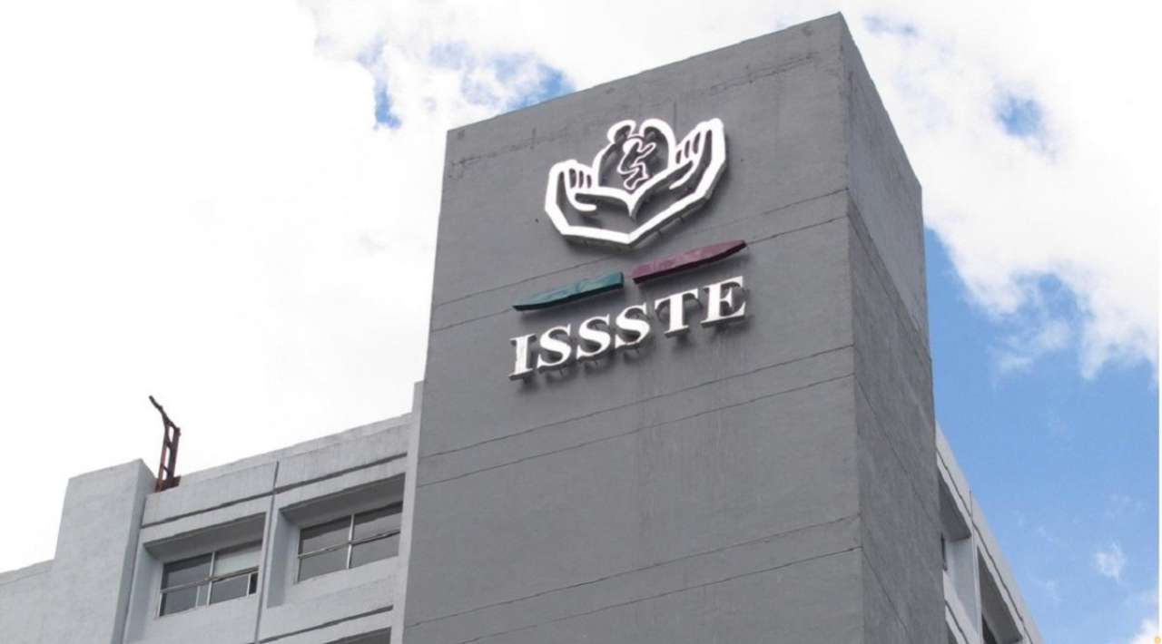 ISSSTE ajusta pensiones millonarias de 103 exfuncionarios