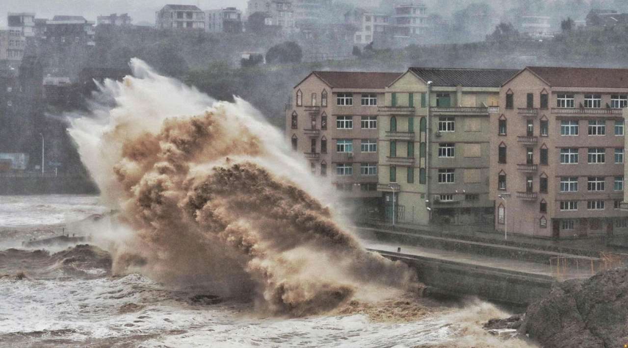 Supertifón Ragasa obliga a evacuar miles en Filipinas y Taiwán