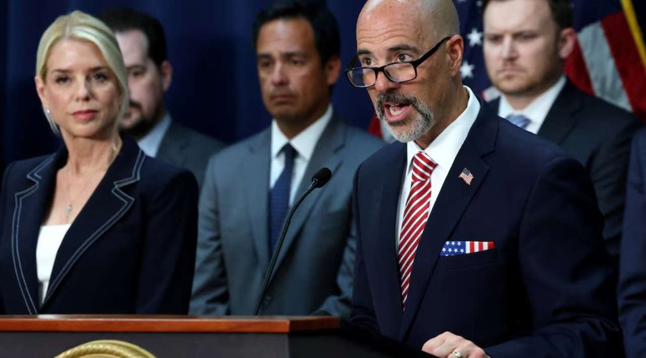 DEA revela que Cártel de Sinaloa lavó millones en bancos de EE.UU. tras acusación contra 26 líderes