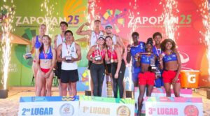 Suman medallas en Voleibol de Playa