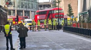Atropellamiento masivo en Londres deja 15 heridos