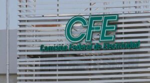 FGR y UIF investigan presunto fraude contra la CFE por 934 mdp