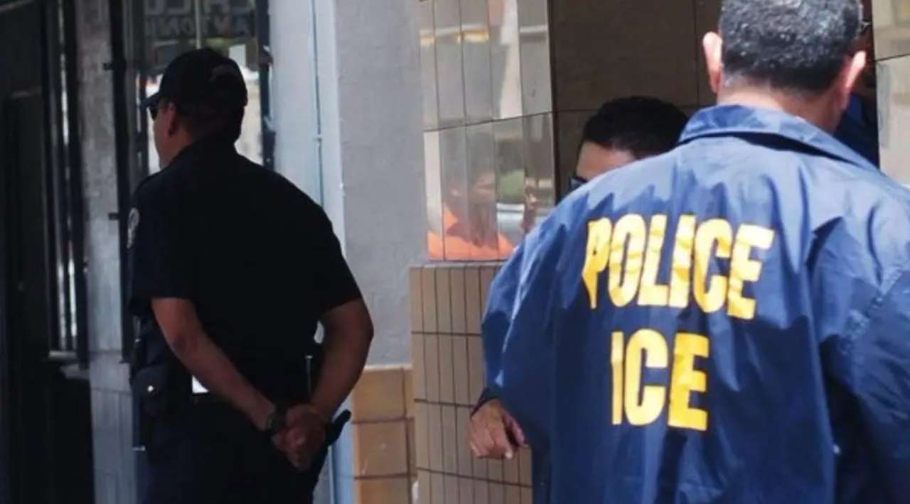 Muere migrante mexicano bajo custodia de ICE en California