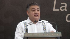 Declaran legal la detención de hombre que intentó robar vehículo oficial a agente de la FECC