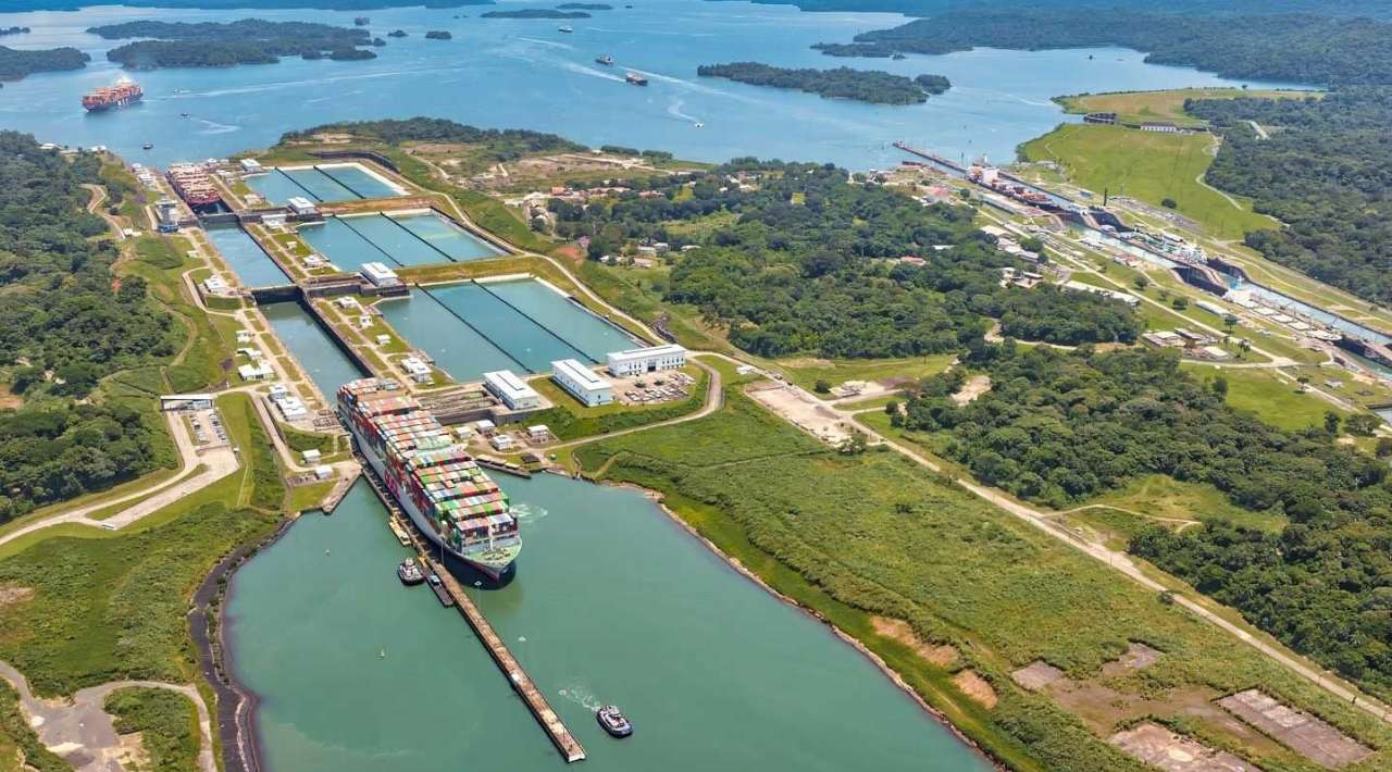 Canal de Panamá proyecta gasoducto para transportar combustible de EE.UU hacia Asia