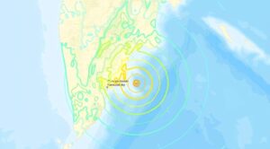 Rusia registra sismo de 7.8; emiten alerta de tsunami en Kamchatka