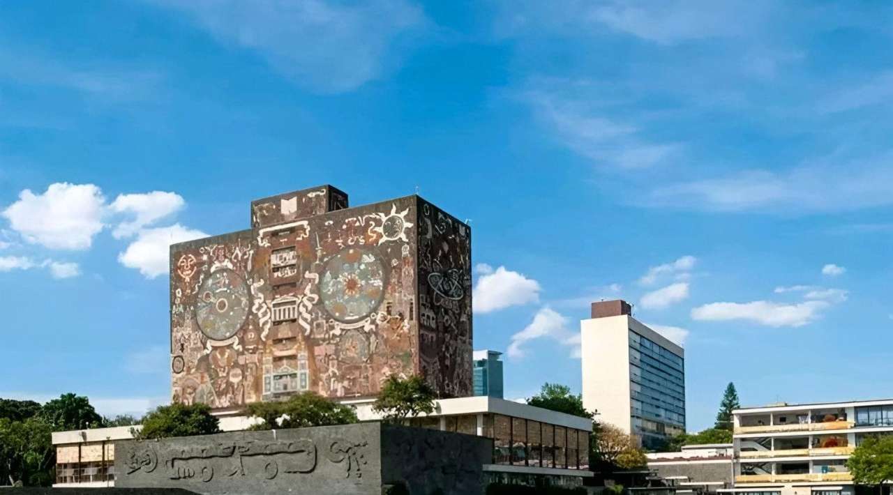 UNAM suspende clases presenciales en varios planteles por amenazas cibernéticas