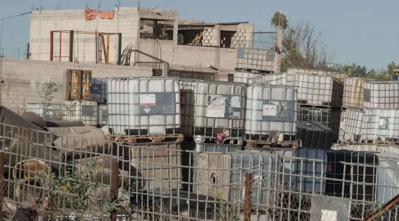 Libran orden de aprehensión contra 8 integrantes de empresa Mefra vinculada a ‘huachicol fiscal’