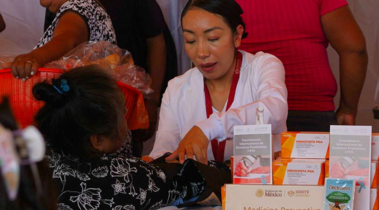 ISSSTE en Territorio participa en las Caravanas del Pueblo en Xoxocotla