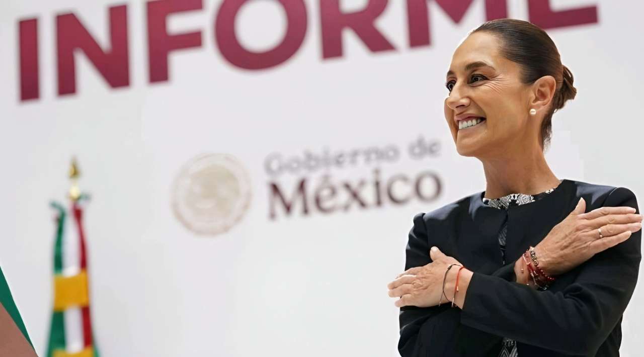 Sheinbaum alcanza 77% de aprobación a 11 meses de Gobierno
