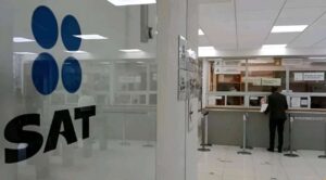 Trabajadores del SAT realizan paro nacional