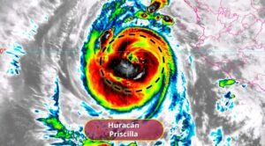 “Priscilla” se intensifica a huracán categoría 2; estados del Pacífico en alerta por lluvias y oleaje