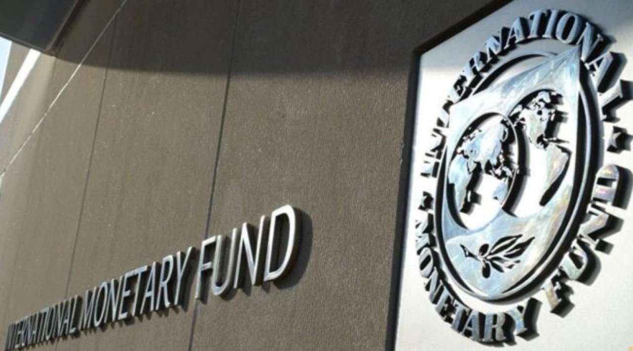 Fondo Monetario Internacional eleva pronóstico de crecimiento para México