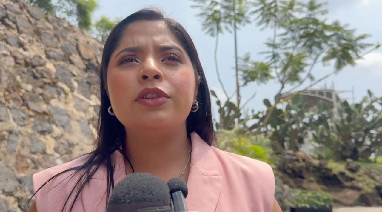 Instalarán botones de pánico en transporte universitario de la UAEM