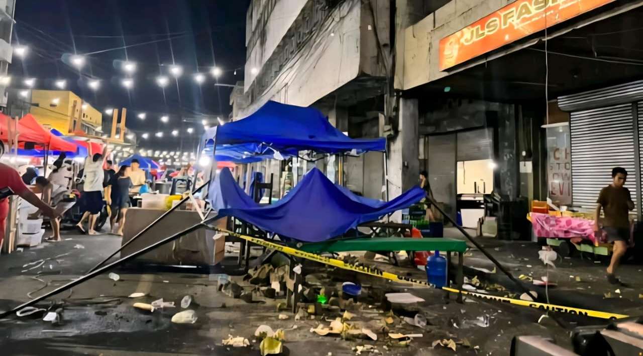 Seis muertos por terremoto de magnitud 7.4 en Filipinas