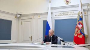 Putin supervisa maniobras nucleares mientras Trump suspende cumbre en Budapest