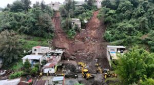 Más de 190 localidades siguen incomunicadas por lluvias: gobierno federal activa puentes aéreos