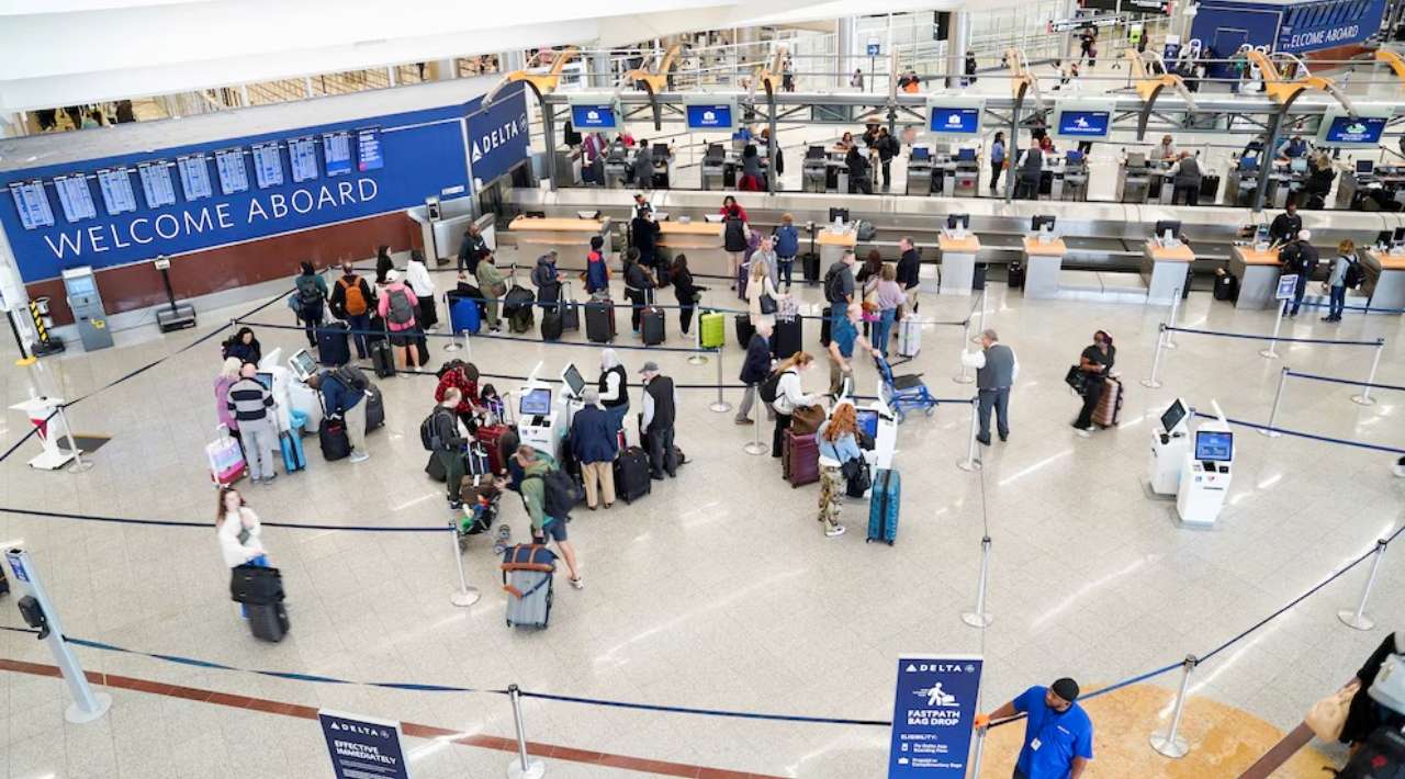 Policía frustra intento de tiroteo en aeropuerto de Estados Unidos