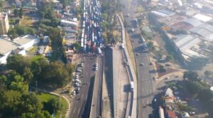 Protestas por control de pozos de agua generan caos vial en CDMX y Edomex