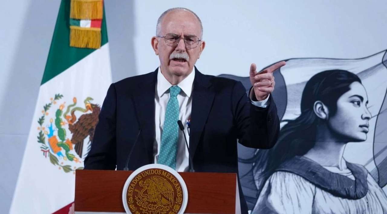 Sin fecha para reabrir exportaciones de ganado a EE.UU.: Berdegué