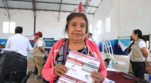 Distribuyen Pensión Mujeres Bienestar