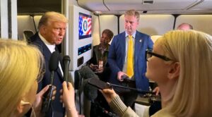 Trump confirma nuevo aplazamiento de aranceles para México