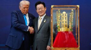 Trump anuncia acuerdo comercial con Corea del Sur durante visita oficial
