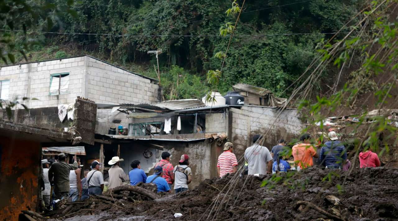 Se elevan a 66 los muertos por lluvias en cinco estados