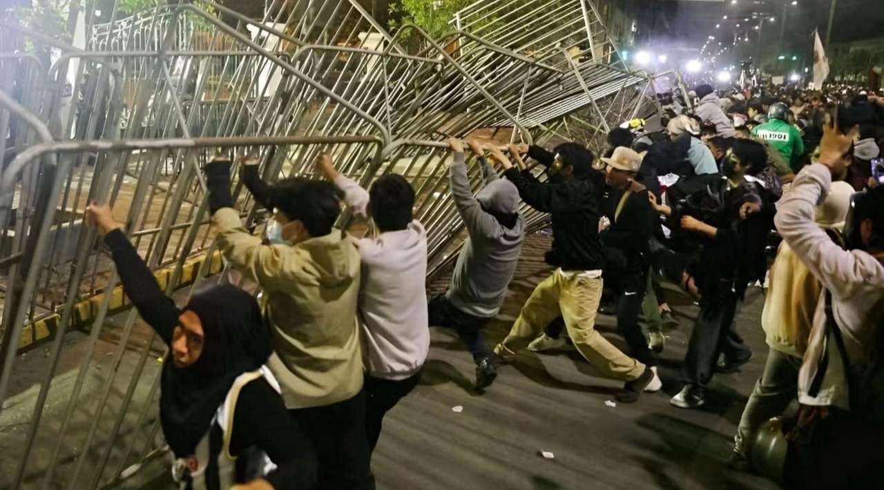 Protestas de la Generación Z en Perú dejan un muerto y 100 heridos