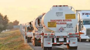 Sheinbaum anuncia nuevas normas de verificaciones técnicas y control de velocidad en pipas de gas LP