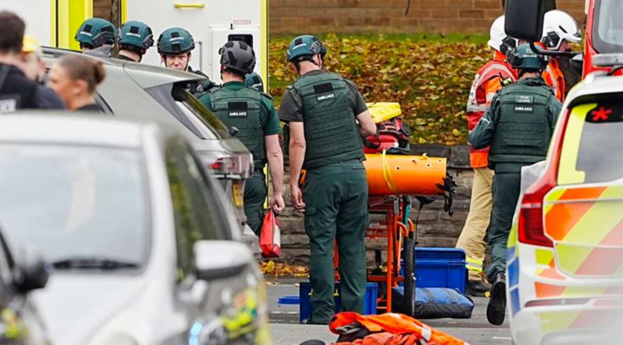 Ataque en sinagoga de Manchester deja al menos dos muertos