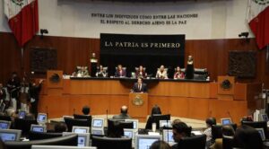 México izará la “Bandera Blanca” de la UNESCO en 2026 por erradicar el analfabetismo: Mario Delgado